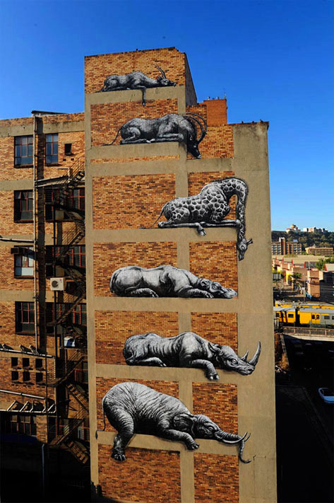 Roa-animal wall mural