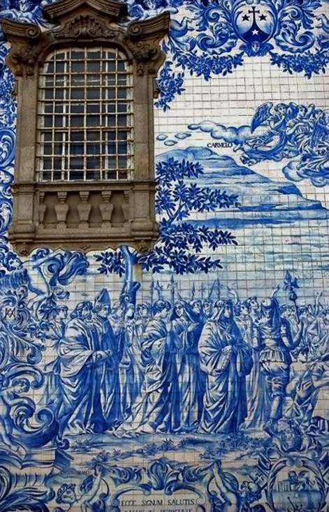 Azulejo---a-form-of-Portuguese-painted,-tin-glazed,-ceramic-tilework-and-have-been-produced-for-five-centuries