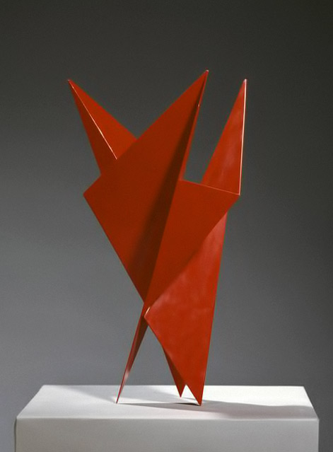 Hermann-Glöckner-1975 red-angular-abstract sculpture