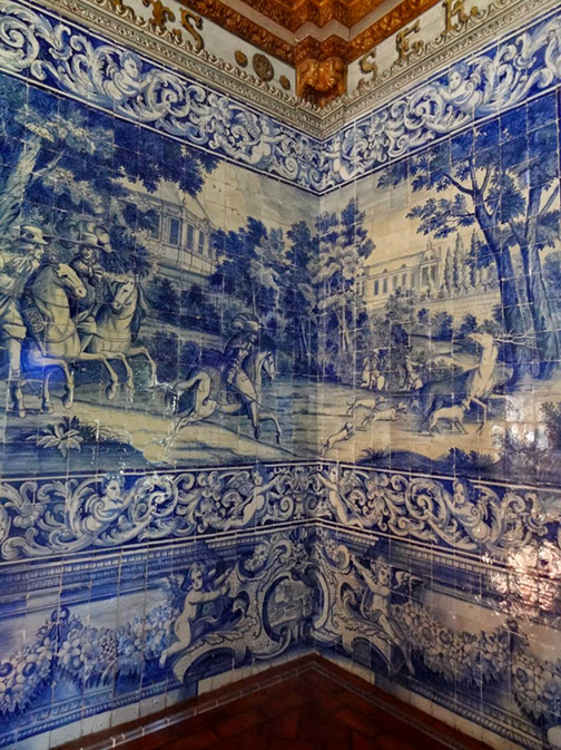 Sintra-Palace-Dining-Room-ceramic-walls crumpdillyicious.blogspot