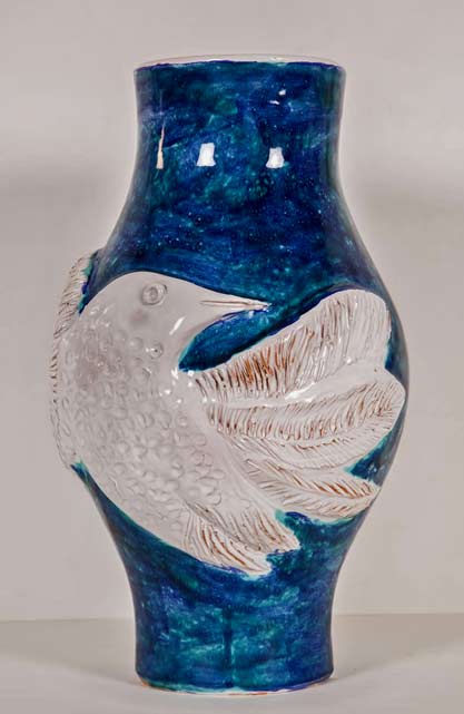 Blue-White-Vase-with-Bird-Gigi,-circa-1960s-by-Robert-and-Jean-Cloutier