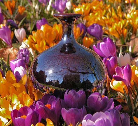 Russell Ackerman high gloss bottle in tulips