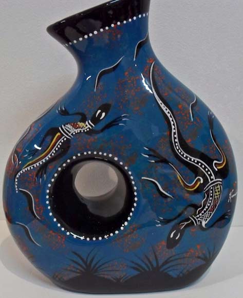 Aboriginal-Art-Teal-Pottery-Vase-Goanna--Pottery-Ceramic-Vase-hand-painted-by-local-Gold-Coast-Aboriginal-Artist-Tammy-Kealy-Kiralaa