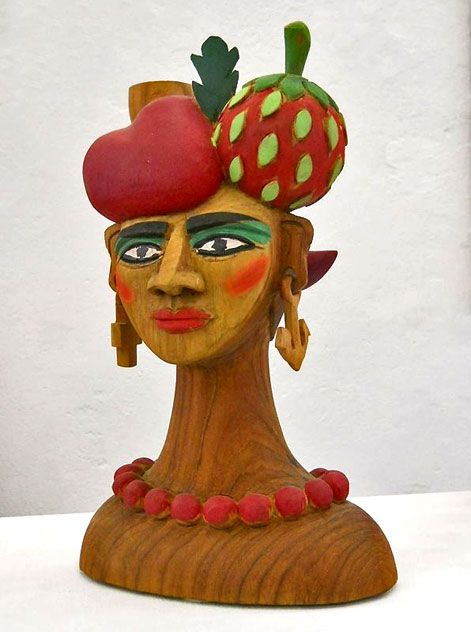 Elvira-Bach-wooden female bust with a strawberry and heart headpiece