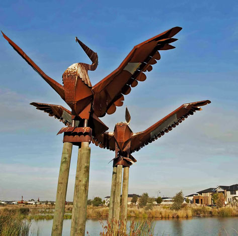 Pelican-sculptures-corten-steel,-8m-wing spans,