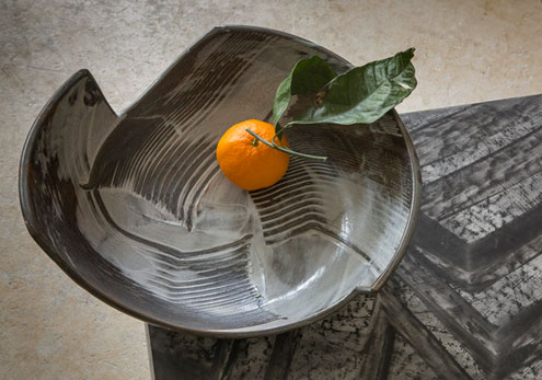 winter-2015-Catherine-White-ceramic dish with mandarine