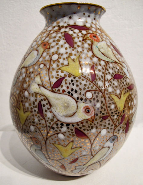 www.hinrichkroeger vase with bird motifs and branches with leaves