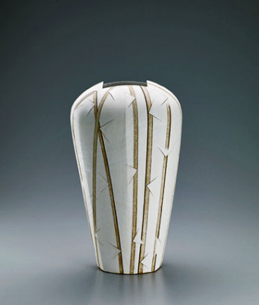 Jar-of-irregular-shape-with-colored-slip-decoration by Ryuji Miyahara 