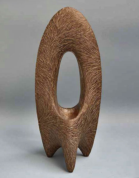 Okumura-Hiromi---sculptural ceramic form