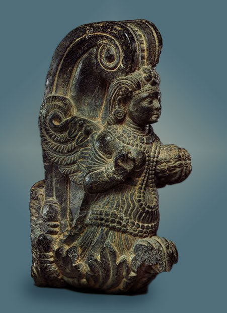 Garland-holder-with-a-winged-celestial,-mid-1st-century-A.D.-Pakistan,-ancient-region-of-Gandhara-Schist