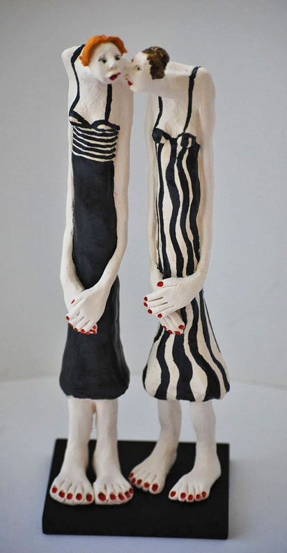 Mieke-van-den-Hoogen - tow female figurines