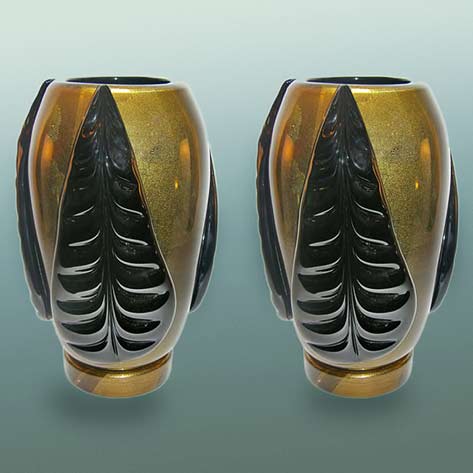 pair-of-pino-signoretto-black-and-pure-gold-murano-glass-vases