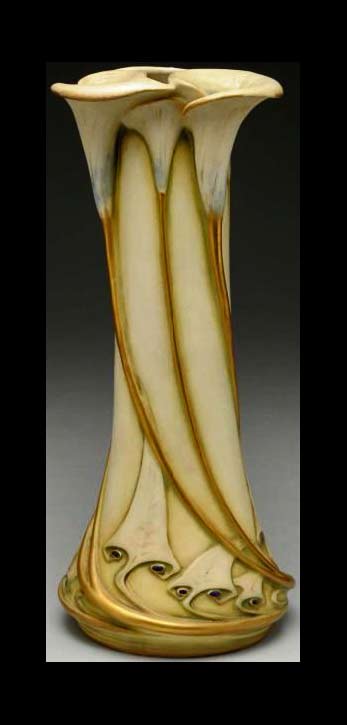 Paul-Dachsel---Calla-Lily-Vase.-Glazed-&-Gilt-Pottery.-Turn-Teplitz,-Austria.-Circa-1906.-14