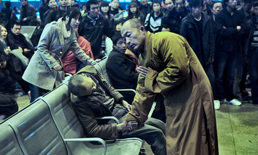 Buddhist-monk-China giving last rites