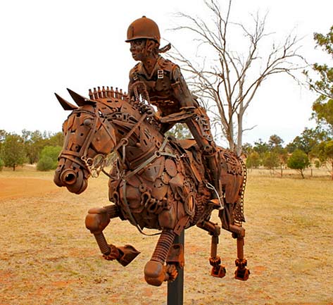 finish-Andrew Whitehead scrap metal horse