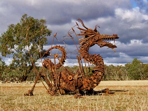 scrapartoz-the-rain-dragon-by-andrew-whitehead the-rain-dragon-now-lives-in-a-park-in-the-town-of-lockhart-nsw