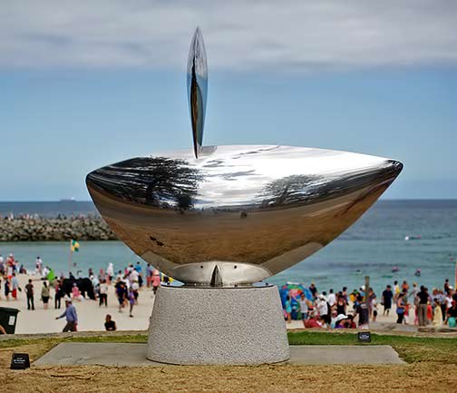 byung-chul-ahn-life-reflection-sculpture-by-the-sea-cottesloe-2014
