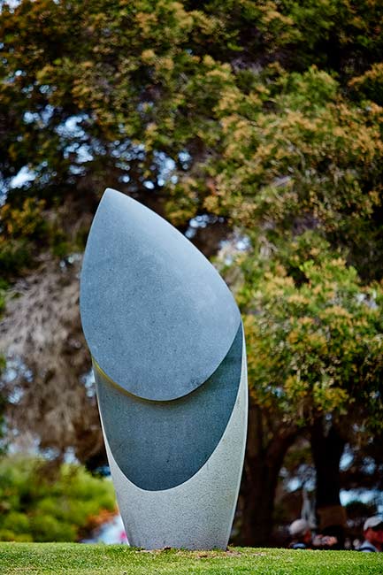 chris-bailey-the-majestic-sculpture-by-the-sea-cottesloe-2014