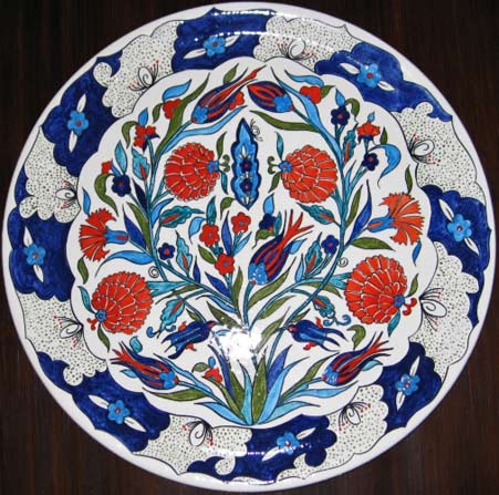 fantasy-of-flowers-danielle-adjoubel-traditional-iznik-floral-design-with-contemporary-rim-pattern