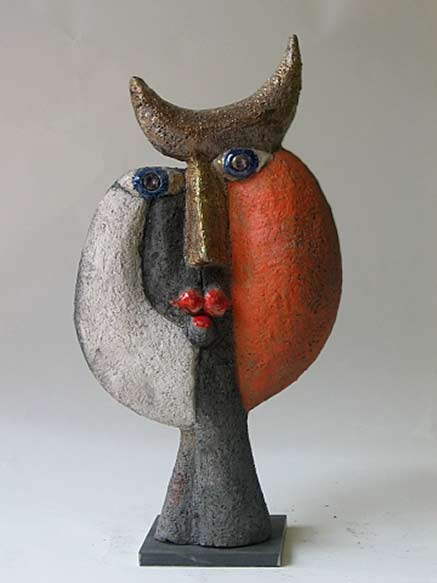 horned-wildlife-roger-capron ceramic abstract bust 