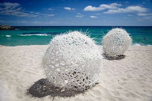 karen-macher-nesta-sea-sponges-sculpture-by-the-sea-cottesloe-2016