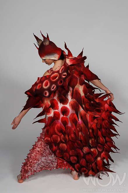 skin-marjolein-dallinga-canada red spikey fabric outfit