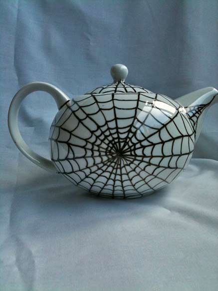 spider-web-teapot