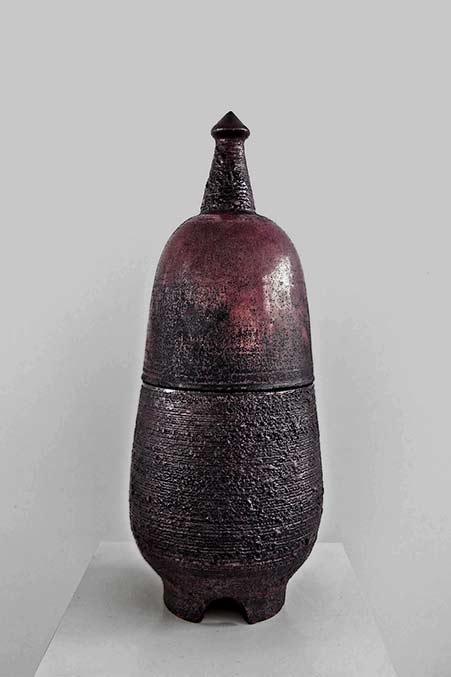 amphora-rogier-vandeweghe-vessel-harvey-wouter-amphora-copper-reduction-vessel