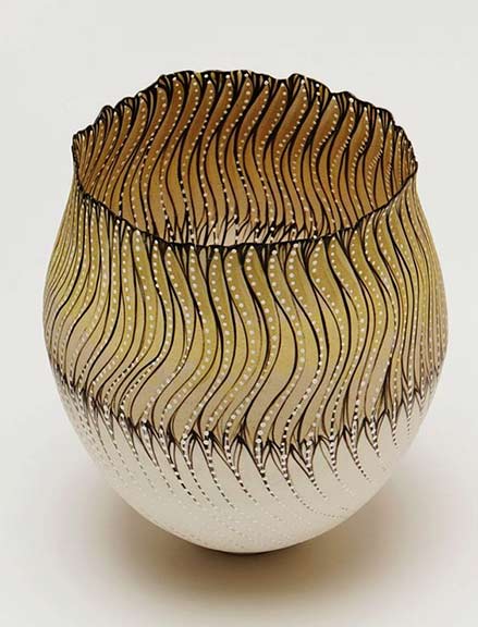 south-african-ceramist-porcelain-vessel-cheryl-malone