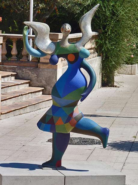vallauris-capron-street-sculpture