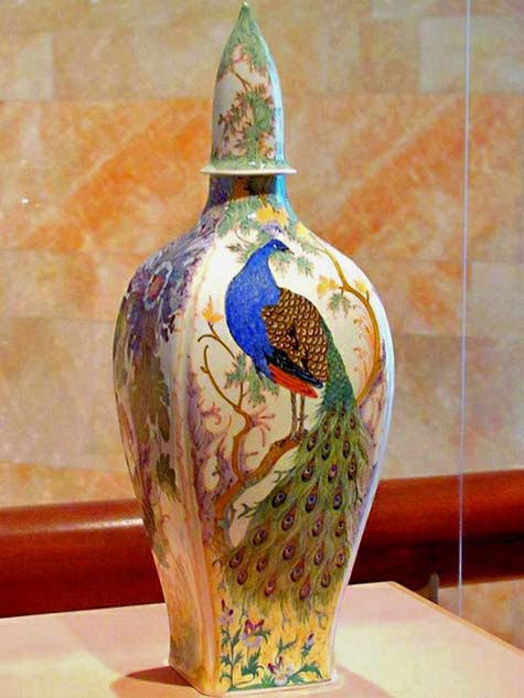 Samuel-Schellink-Art Nouveau peacock porcelain jar