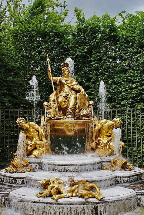 Versailles gold fountain