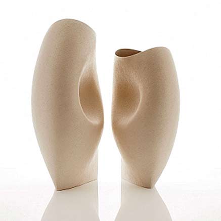 Two Arshaf Hannah sculptural ceramic vessels