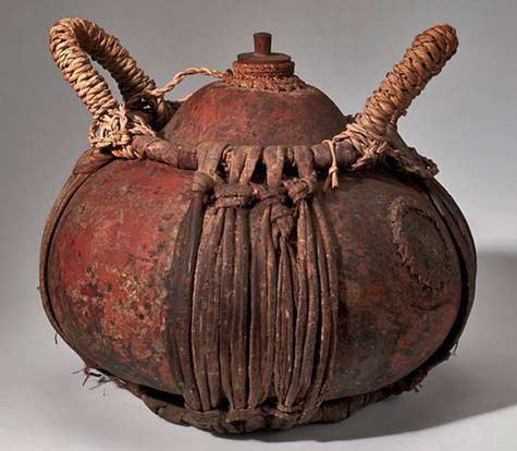 Vessel-with-stopper-from-the-Runtu-Camp,-Okavango-Delta