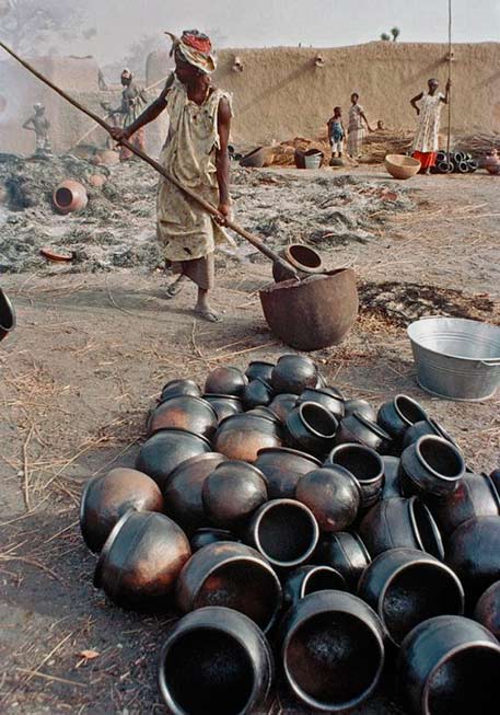 Large pottery firing pit in Mali