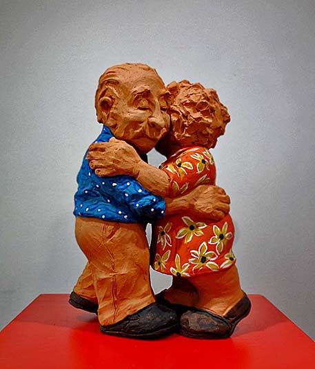 Alejandra-Franco-Dancers-2013 - clay figurine of an eldery couple dancing