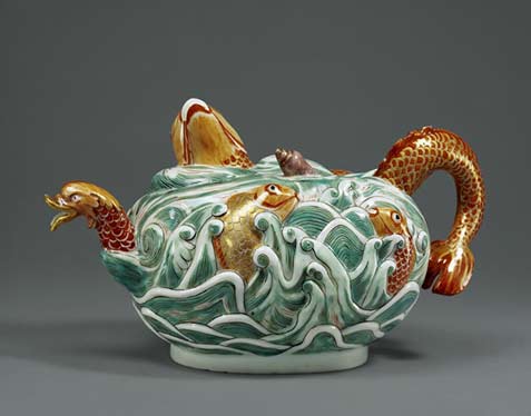 Meissen-porcelain teapot with swimming fish and sea serpent