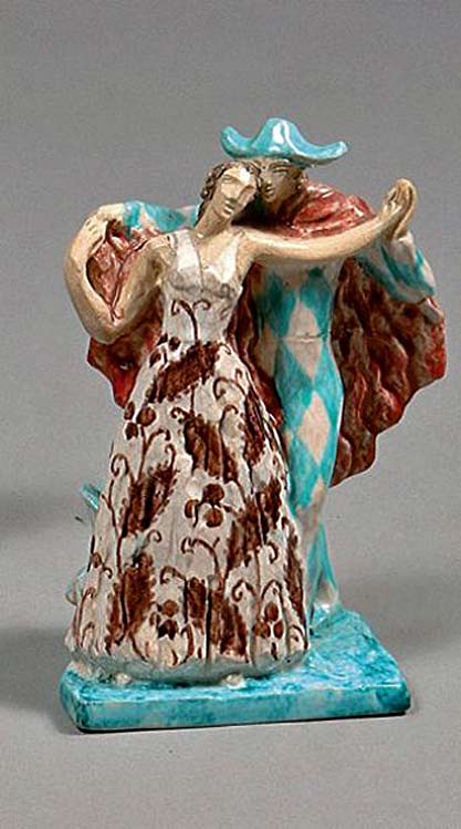 Pierrot-and-Columbine-dancing-figurine