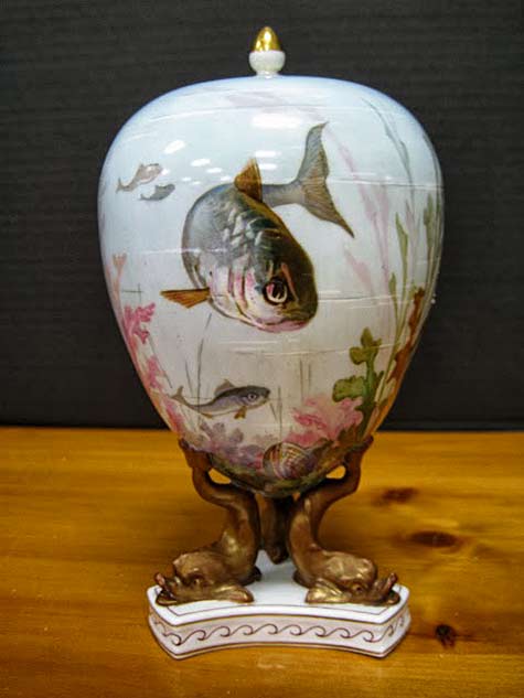 Wedgwood-China-Vase with fish motif