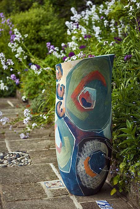 Large abstract vase in the garden - Carolyn-Genders 