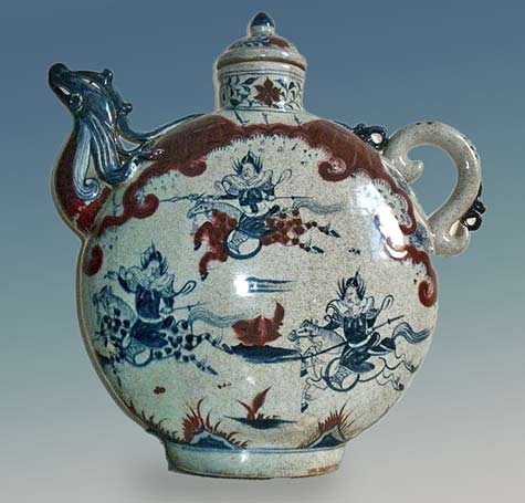 Yuan-Dynasty-blue-and-white-underglaze-red-phoenix flat bottle