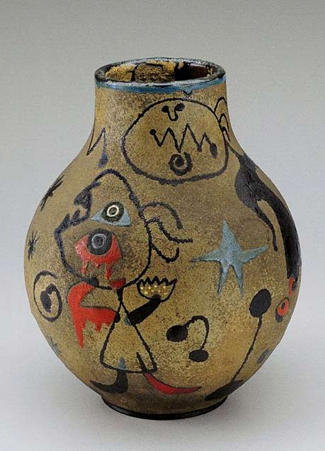Jojan Miro ceramic vase with abstract hand-drawn decoration