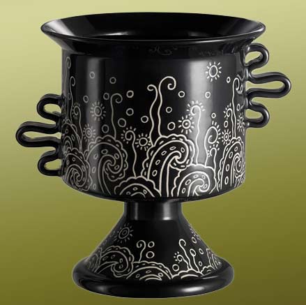 tesoro_Rometti white sgraffito on black footed vase