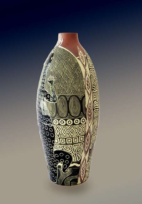 Derek Jungarrayi Thompson---Ngintaka, 2017,-stoneware with sgraffito ceramic vessel