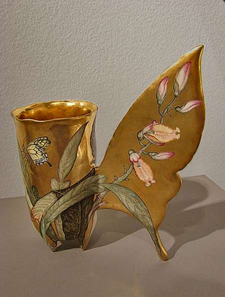 Irina-Zaytceva--porcelain-vessel