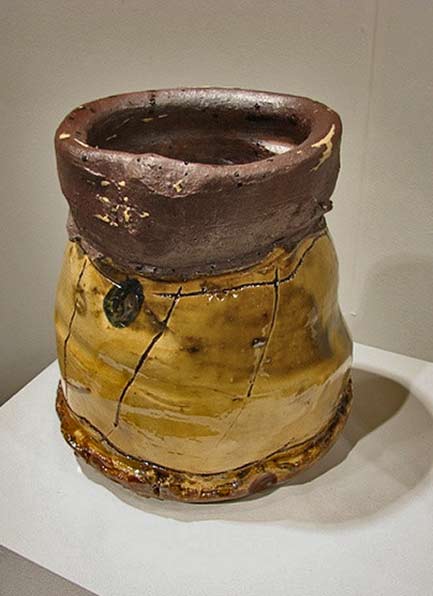 Jean-Nicolas-Gérard-ceramic-vase in mustard and brown