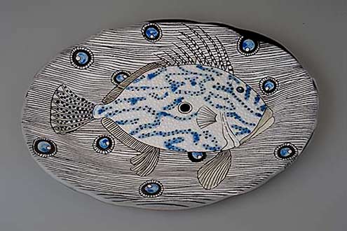 Belhaj-Myriam-potière-platter with fish motif
