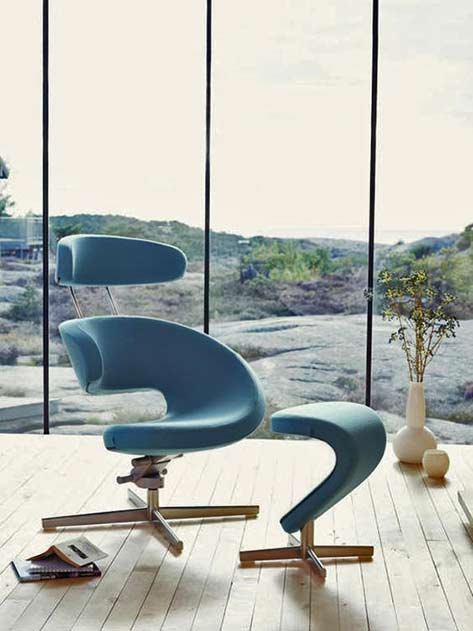 Turquoise Peel chair from Varier Furniture