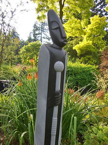 Shona-sculpture-in-the-gardens