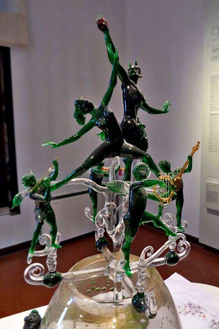 the-dancing-satyrs---Lucio-Bubacco glass sculpture